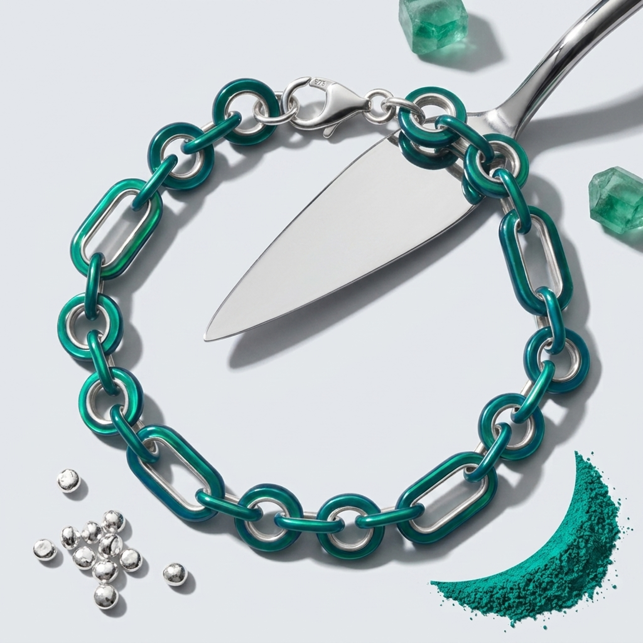 Emerald Rogue Bracelet